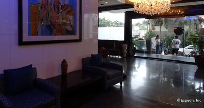 Blueberry Tourist Hotel