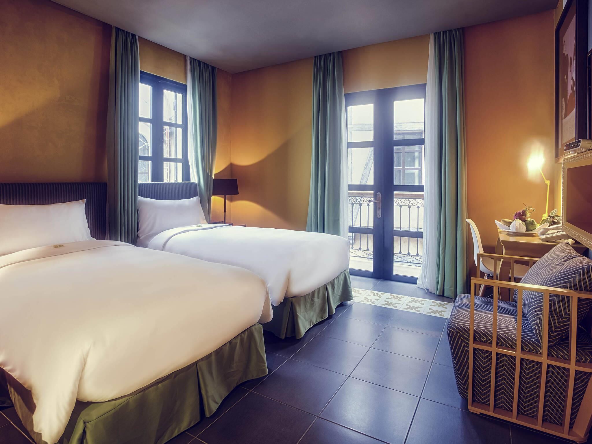 Superior Twin Room, 2 Twin Beds | In-room safe, individually furnished, desk, laptop workspace