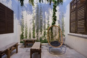 Balcony - Rope Walk Guesthouse - Hostel (George Town)
