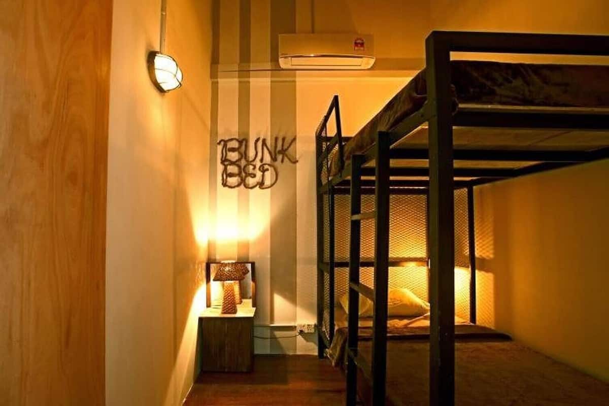 Economy Twin Room | WiFi (free), bed sheets