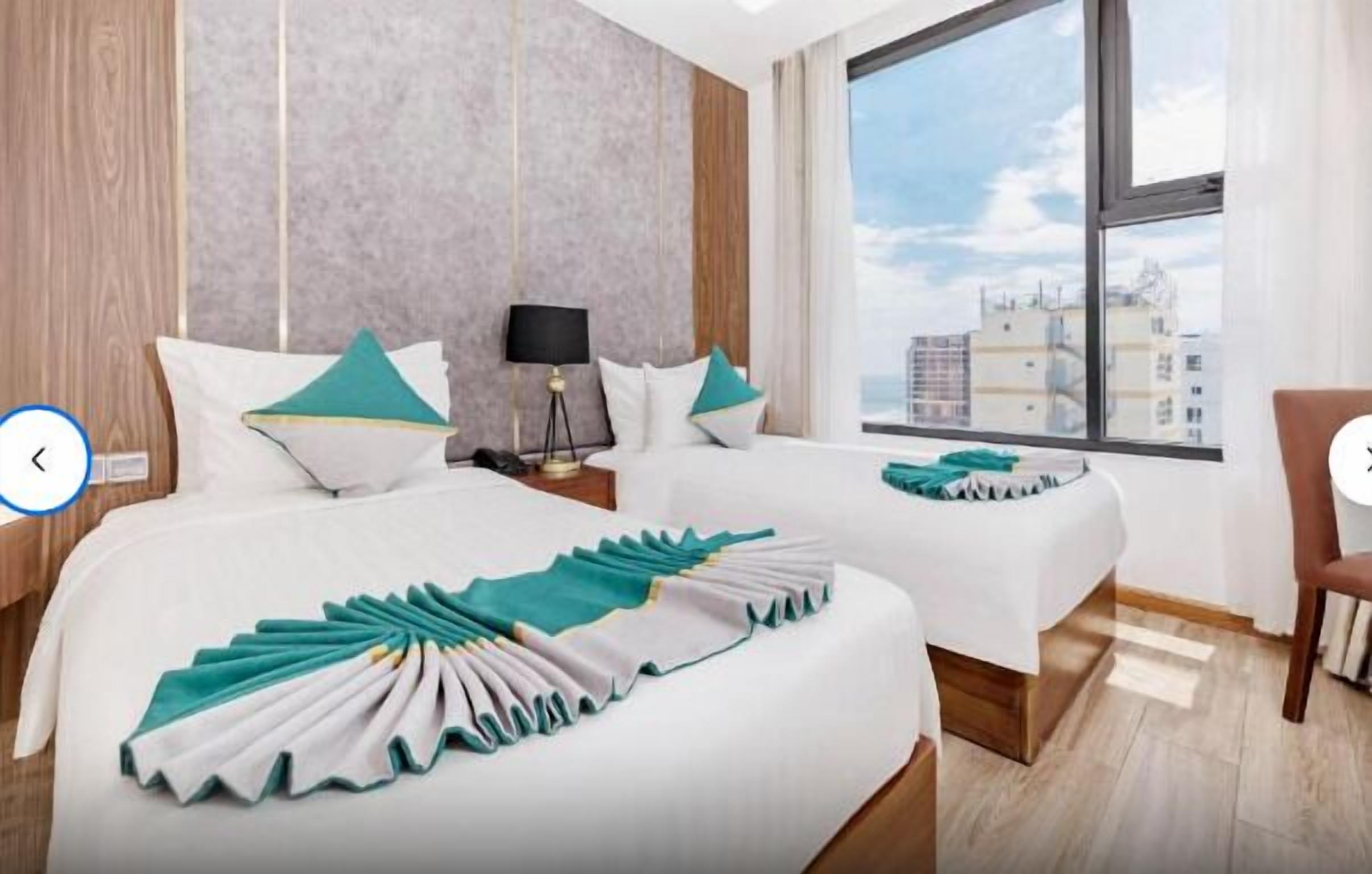 Lakens van Egyptisch katoen, luxe beddengoed, een minibar