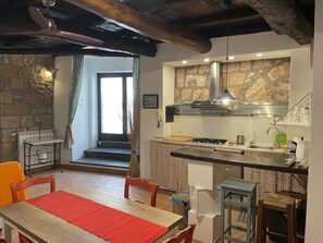 Comfort Studio, 1 Bedroom, Non Smoking, Kitchen | Iron/ironing board, free WiFi, bed sheets - Orvieto in Terrazza (Orvieto)