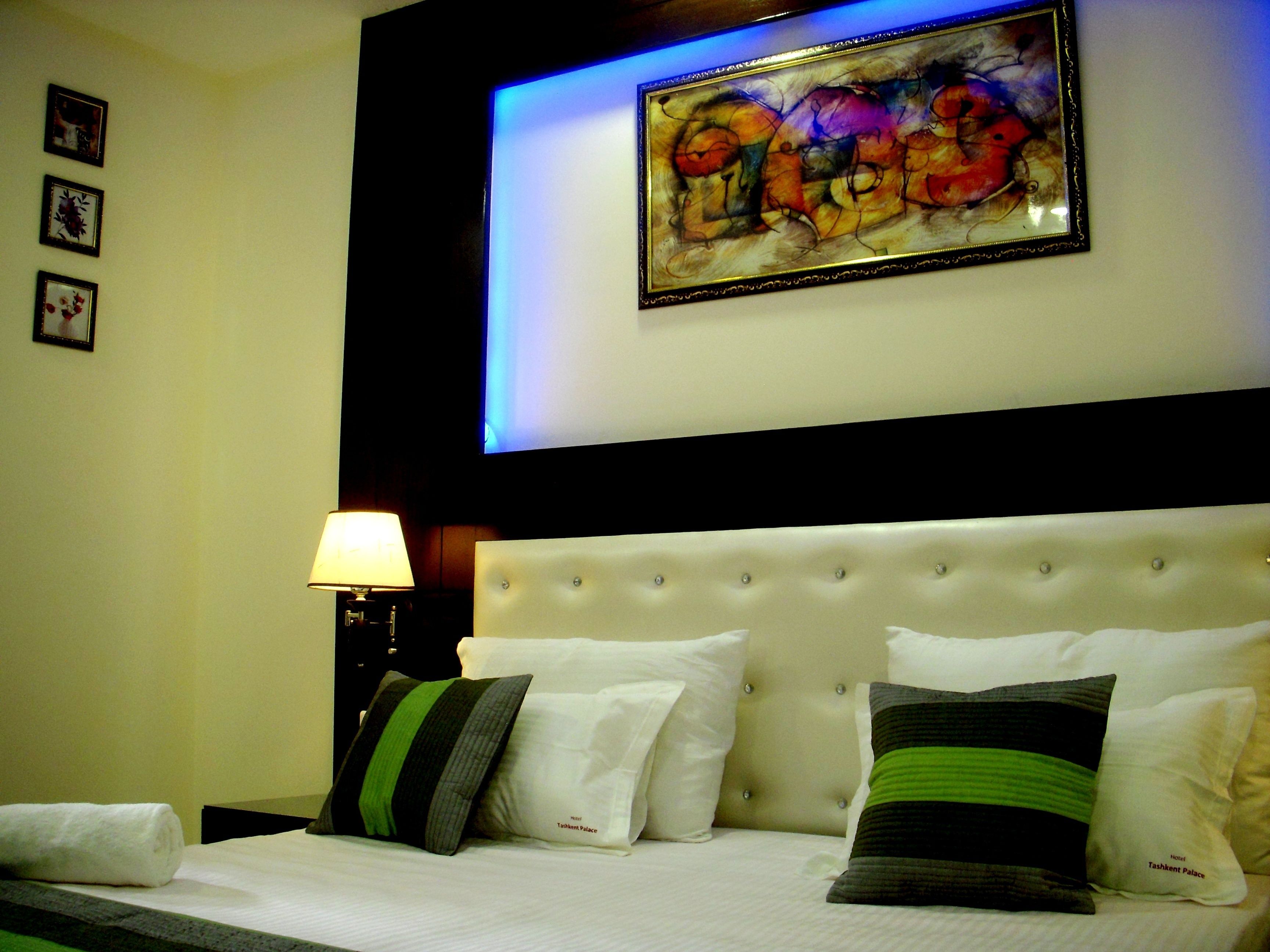 Foto - Hotel Tashkent Palace - Walk in from New Delhi Station & Metro Station