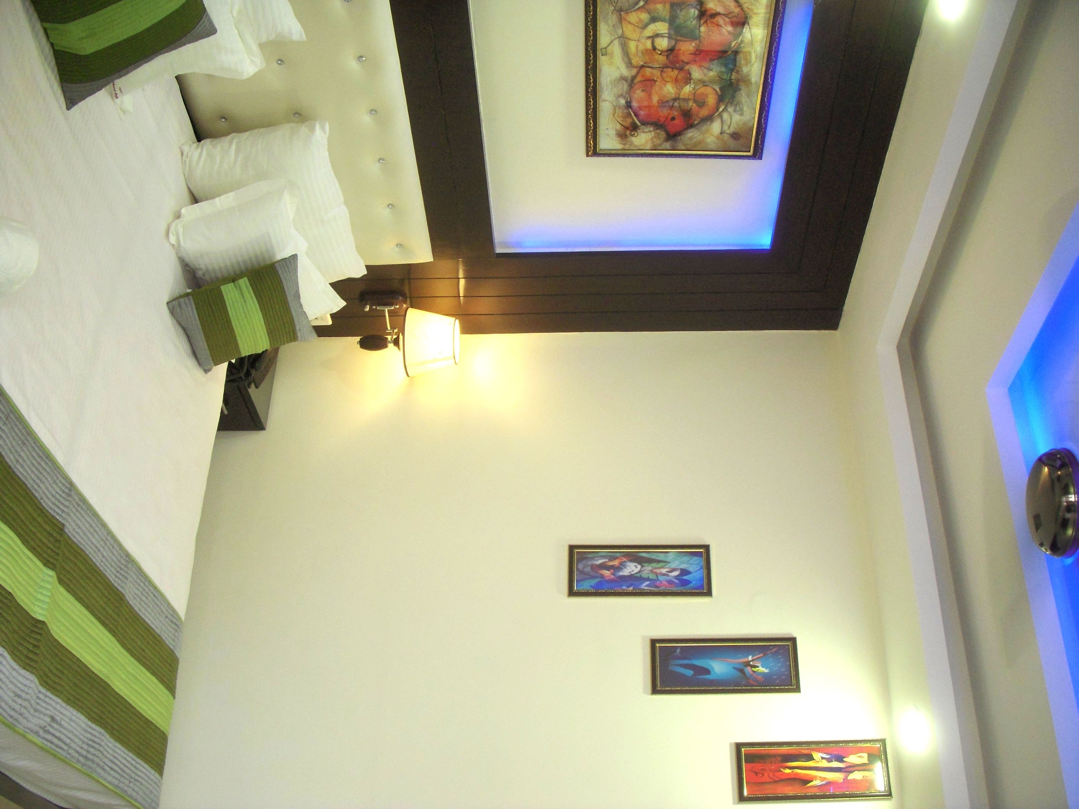 Foto - Hotel Tashkent Palace - Walk in from New Delhi Station & Metro Station