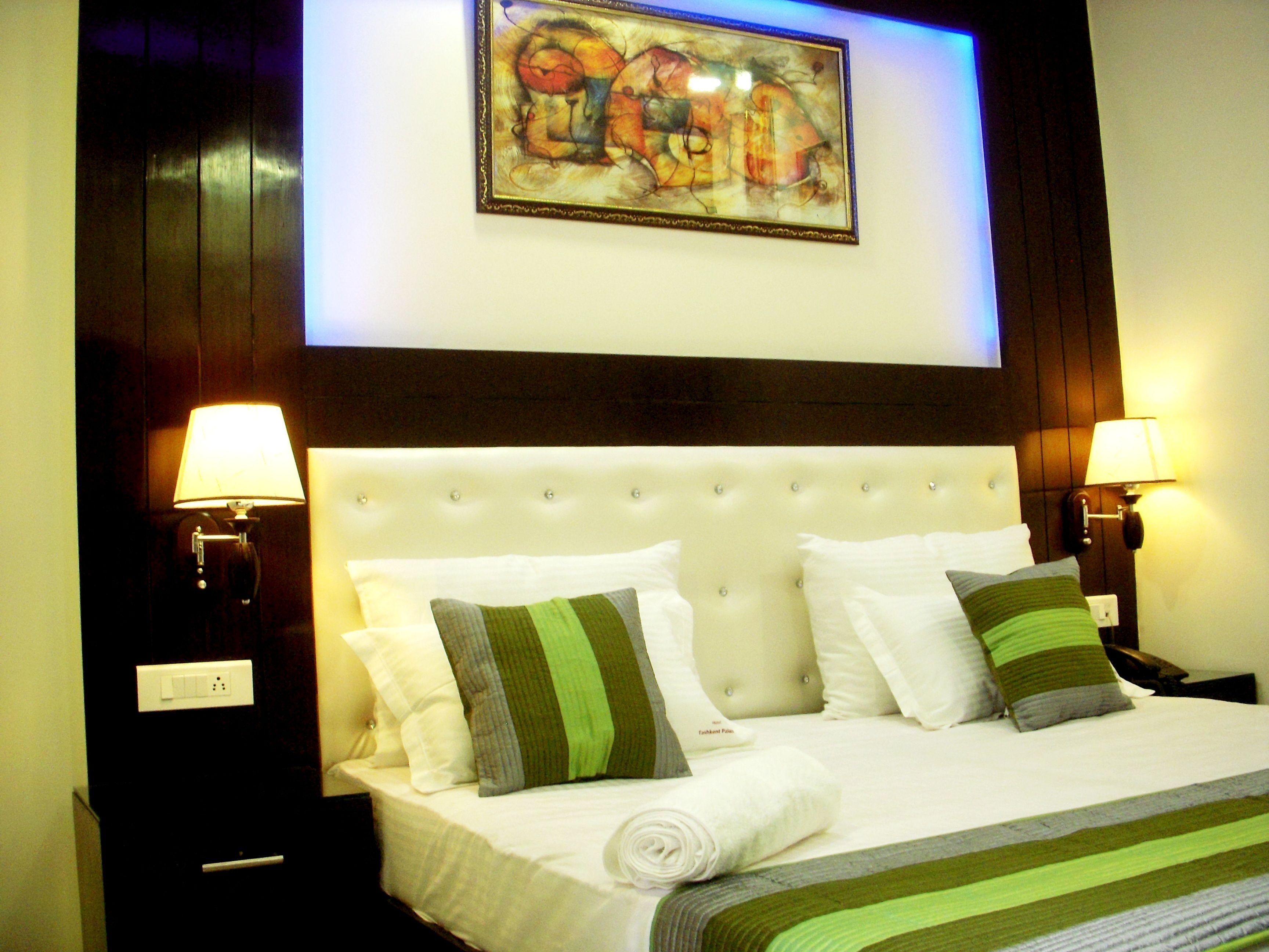 Foto - Hotel Tashkent Palace - Walk in from New Delhi Station & Metro Station