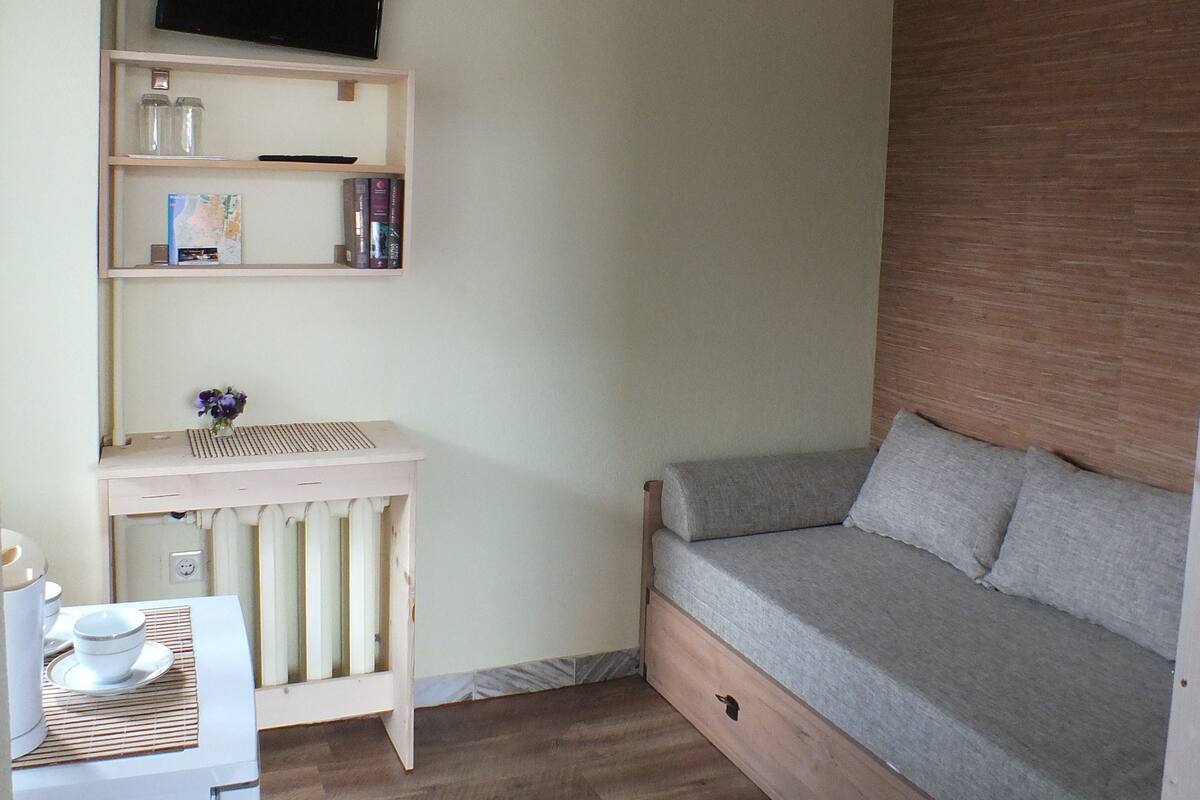 Economy-Zimmer, 1 Schlafzimmer, Balkon | Wohnbereich
