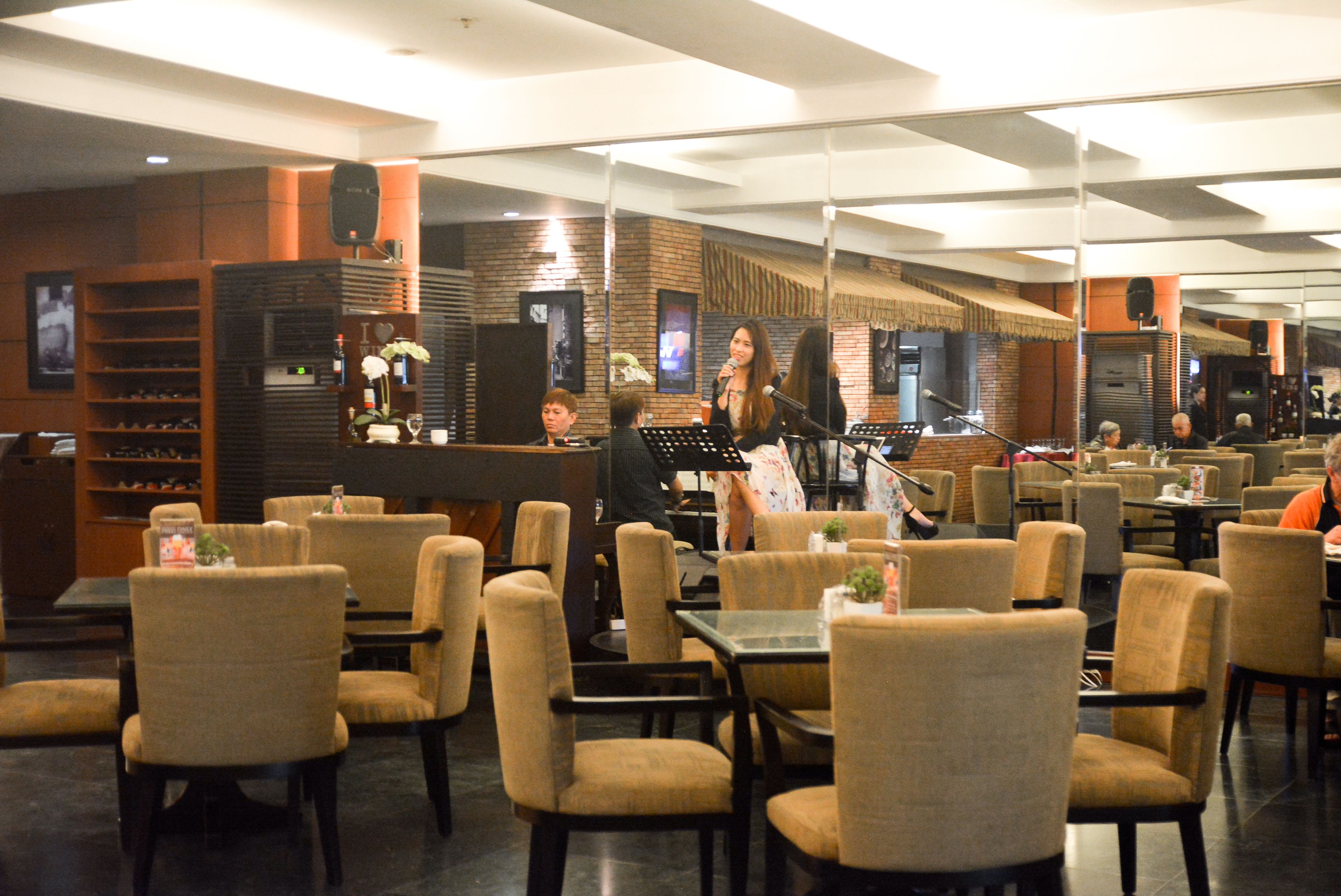 Photo - CityState Tower Hotel