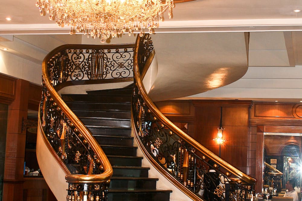 Citystate Tower Hotel