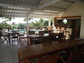 Bar (on property) - Appart'Hotel Marina (Saint-Paul)