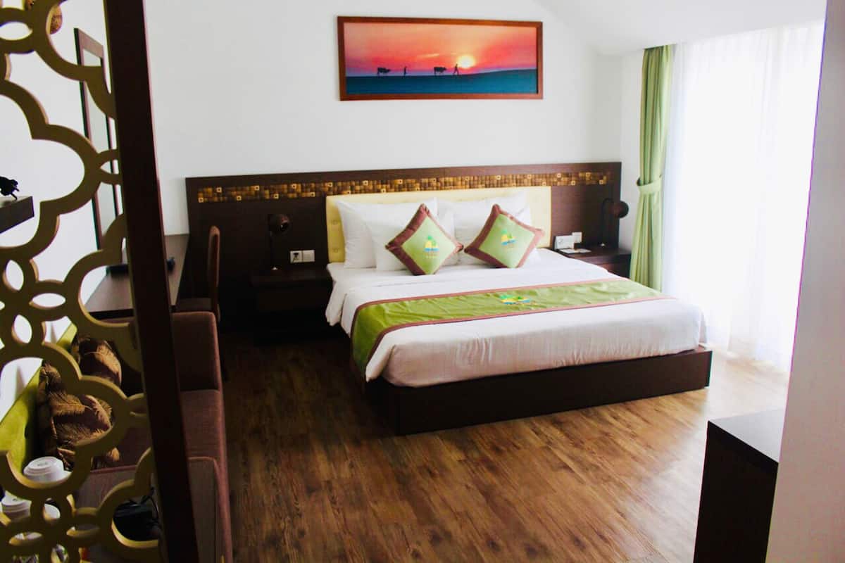 Suite City View Double | 1 bedroom, minibar, in-room safe, desk
