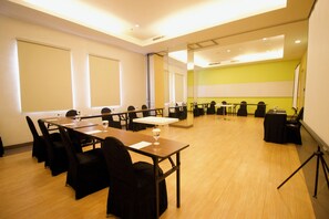 สถานที่จัดงานประชุม