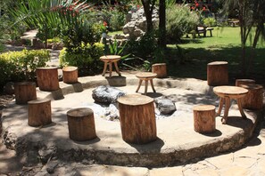 Property grounds - The Vijiji Center Lodge and Safari (Arusha)