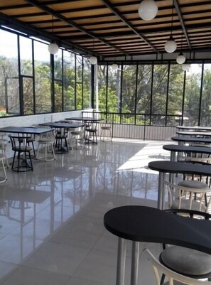 무료 아침 식사 포함