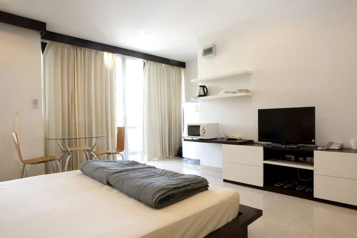 Studio | Desk, rollaway beds, free WiFi