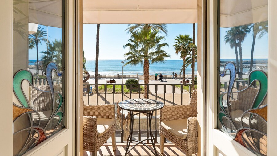 Sitges Group Ocean