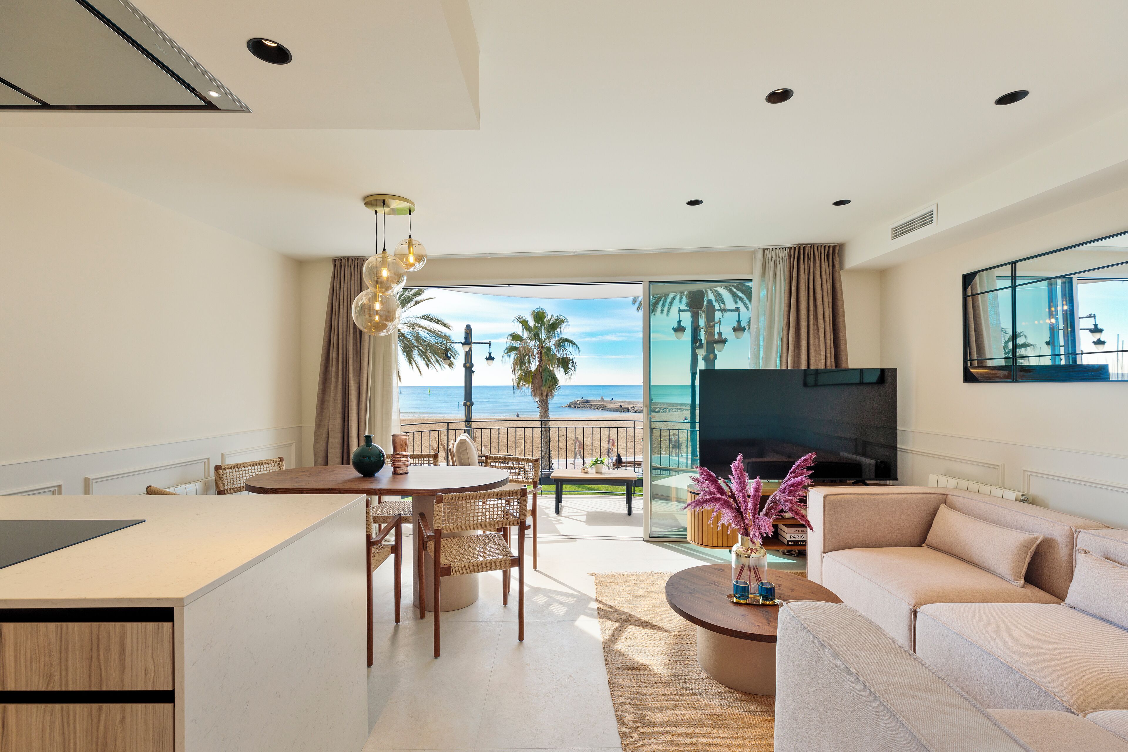 Appartement Luxe, 4 chambres, vue mer, en front de plage (Paseo de la Ribera 44) | Coin séjour