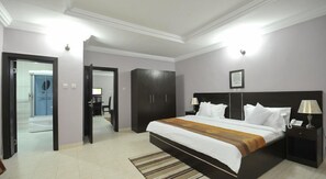 Coffres-forts dans les chambres, bureau, chambres insonorisées