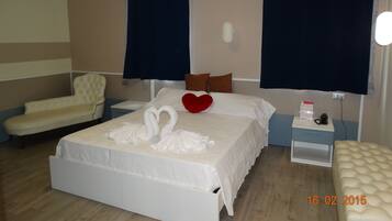 Egyptian cotton sheets, down comforters, minibar, in-room safe