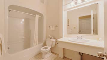 Superior Room, 2 Queen Beds | Bathroom | Designer toiletries, hair dryer, towels