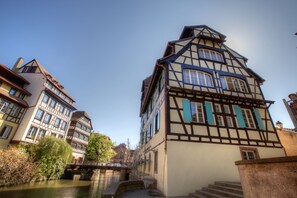 Front of property - Pavillon REGENT PETITE France (Strasbourg)