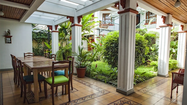 Desayuno buffet incluido todos los días 