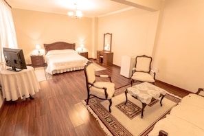 Room - Hotel Independencia (Sucre)