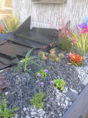 Enkelrum - eget badrum | Trädgård