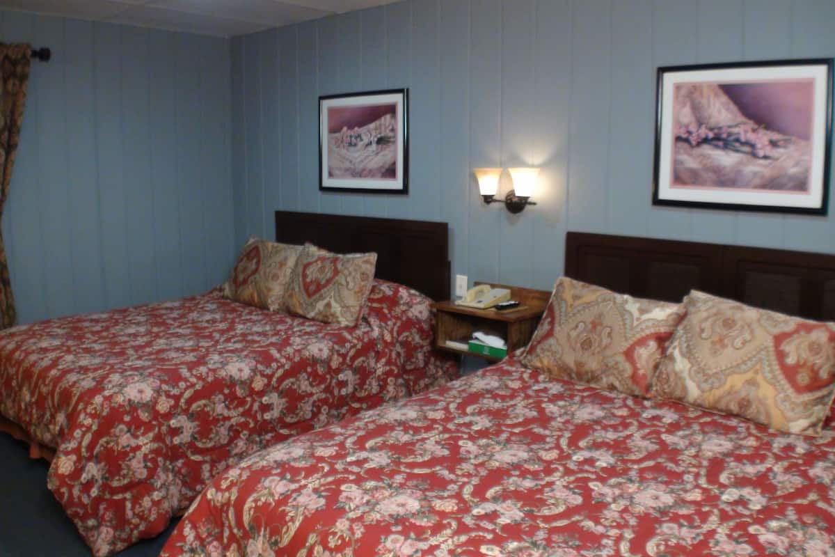 Standardzimmer, 2 Queen-Betten (Cherry)