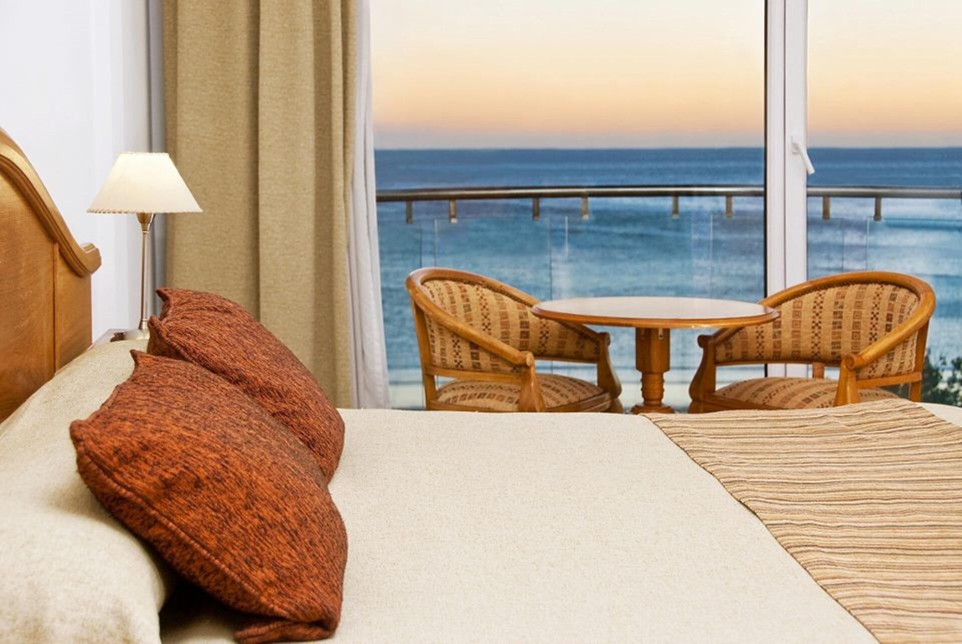 Minibar, in-room safe, desk, blackout curtains