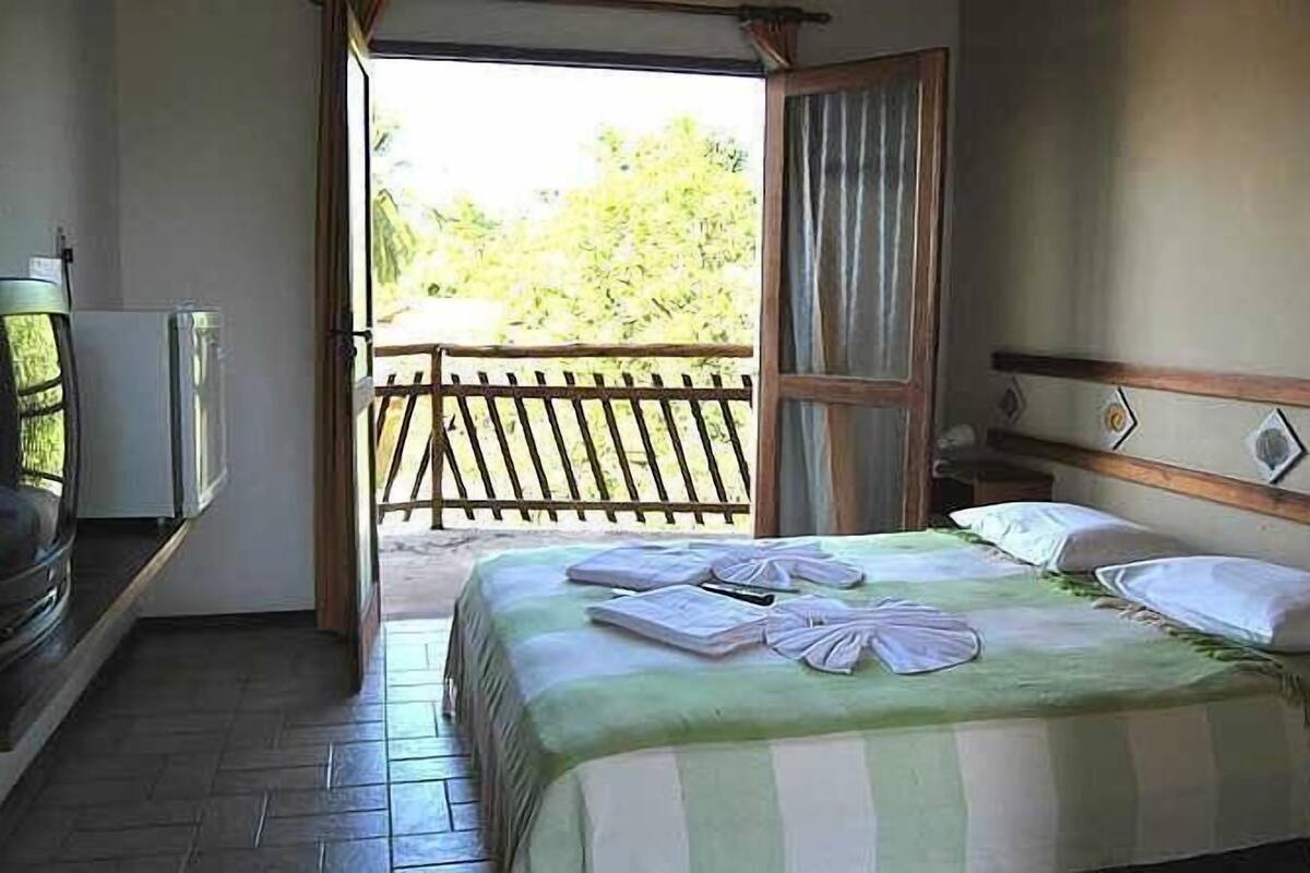 Minibar, décoration personnalisée, rideaux occultants