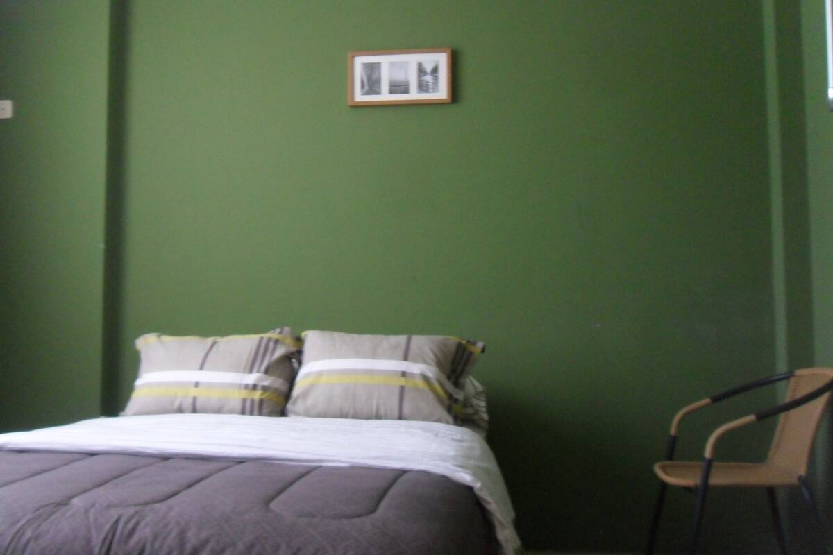 Double Room, Shared Bathroom | Minibar, in-room safe, desk, iron/ironing board