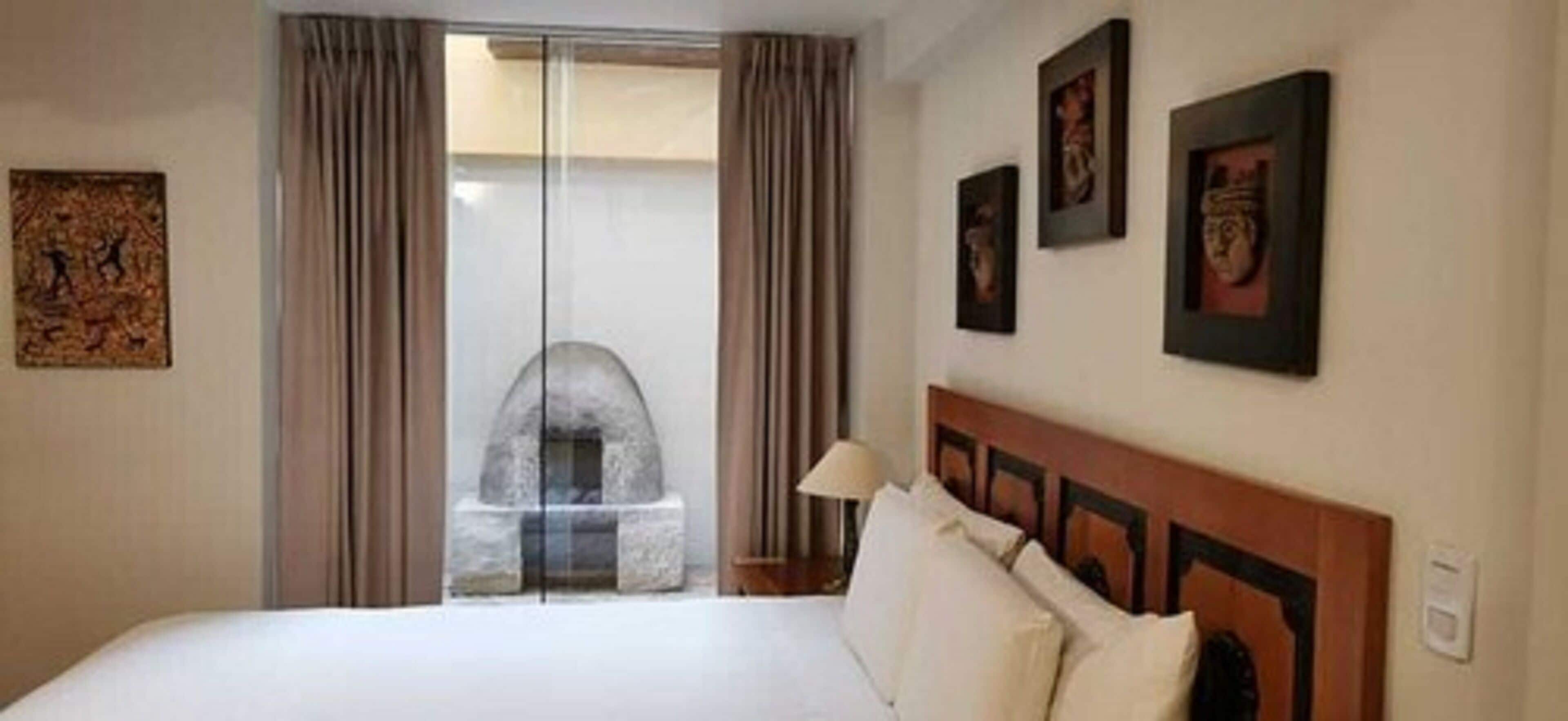 Phòng Superior | Bộ đồ giường cao cấp, minibar, két bảo mật tại phòng, bàn 