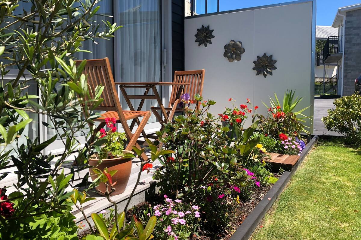 Suite estudio, hidromasaje, vista al jardín | Vista desde la habitación