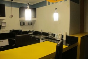 Fridge - The Metropolis Suites Davao (Davao)