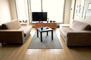 2 bars/lounges - Budget Guesthouse (Incheon)