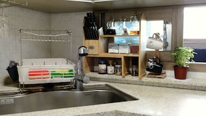 Unclassified image, 4 of 23, button - Budget Guesthouse (Incheon)
