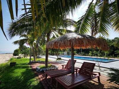 Tanjung Puteri Motel