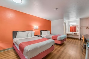 Free WiFi, bed sheets - Motel 6 Attalla, AL (Attalla)