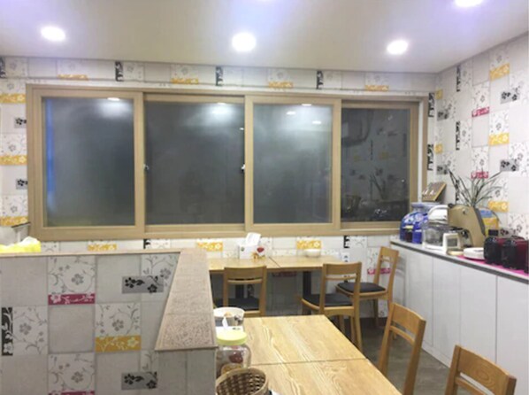 Reception - Hamory Guesthouse (Seoul)