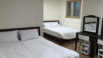 Habitación triple (Bigger than most rooms in Seoul) | Sistema de insonorización y wifi gratis