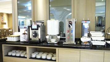 Daily buffet breakfast for a fee
