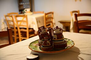 Food court - Selvicolle Country House (Castelraimondo)