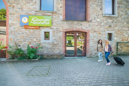Auberge de Jeunesse de La Roche-Champlon