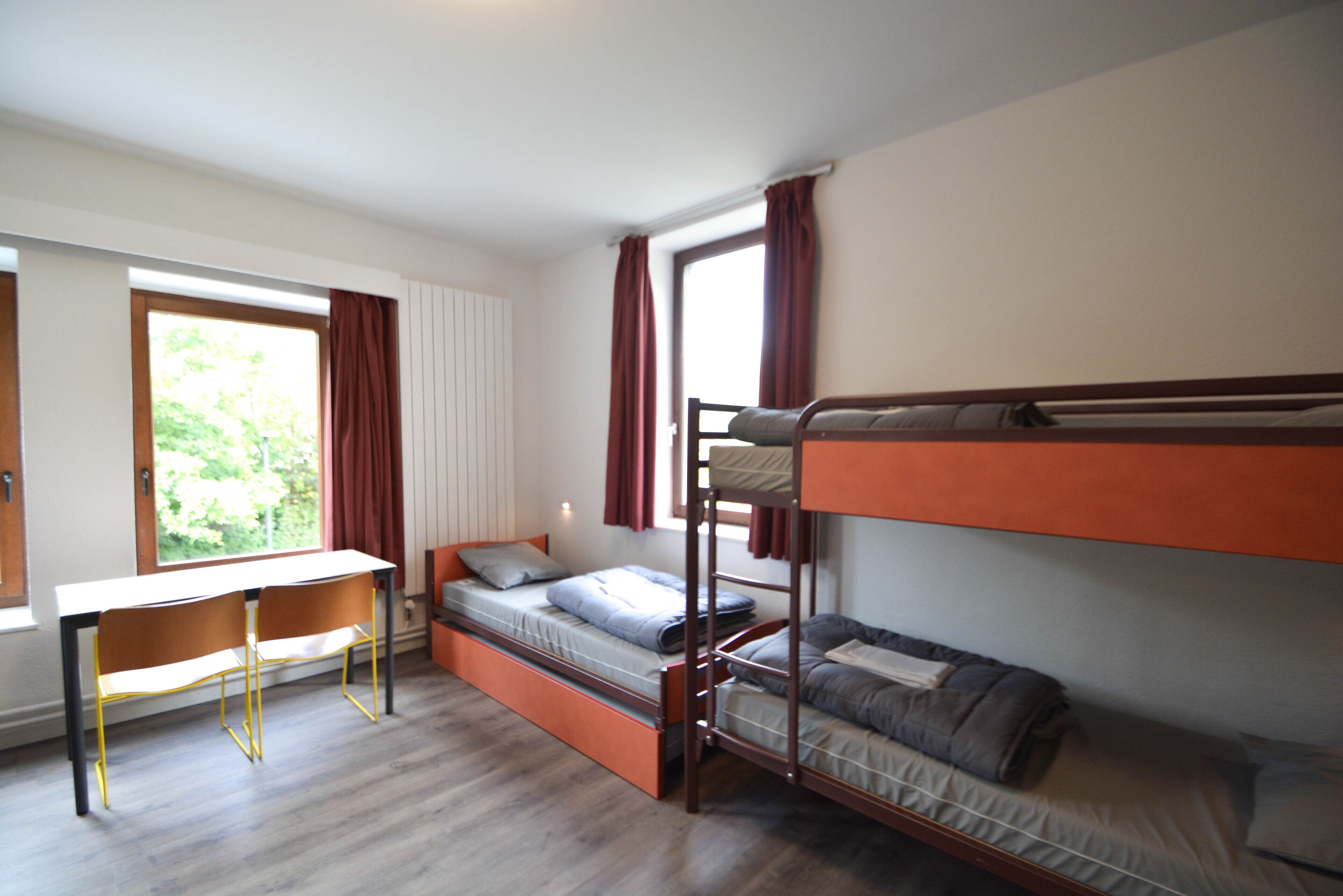 Gemeinsamer Classic-Schlafsaal, Gemischter Schlafsaal | Zimmersafe, schallisolierte Zimmer, kostenloses WLAN, Bettwäsche