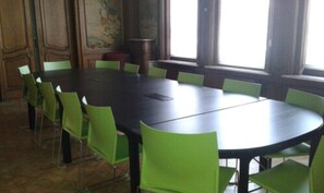 Business centre - Auberge de Jeunesse de Tournai - Hostel (Tournai)