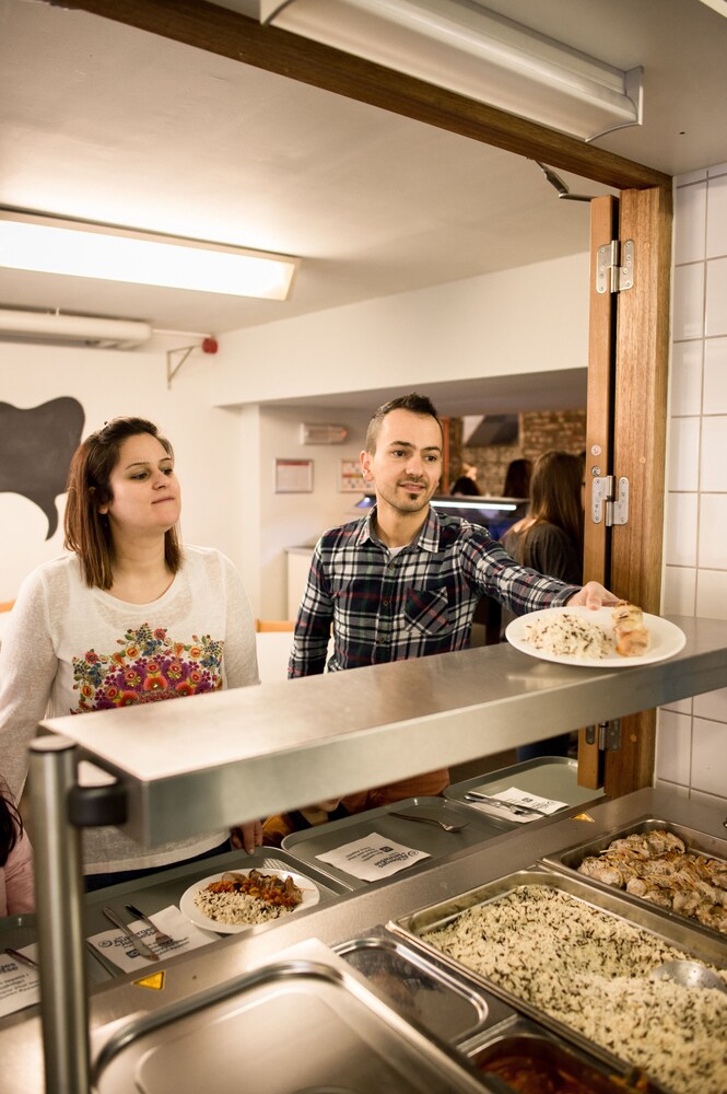 Tournai Youth Hostel by null