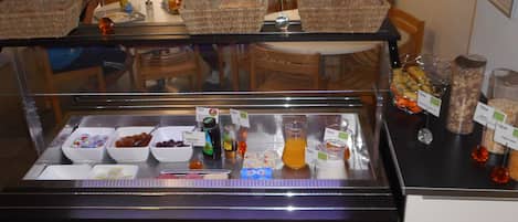 Gratis frukostbuffé varje dag