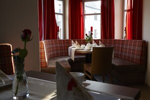Reception - Boutique Hotel zur Post (Vohburg an der Donau)