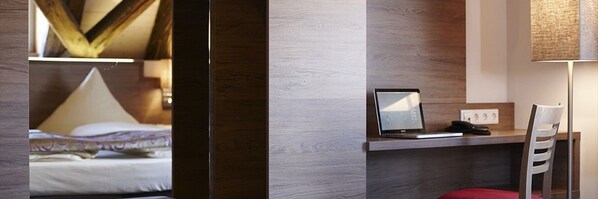 Premium bedding, in-room safe, desk, laptop workspace - Boutique Hotel zur Post (Vohburg an der Donau)