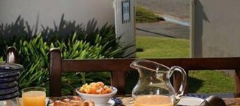 Breeze Inn Bed and Breakfast